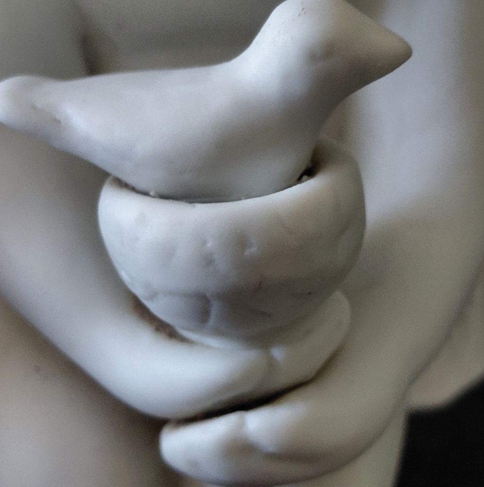 White Angel Figurines Set - Picture 9 of 10